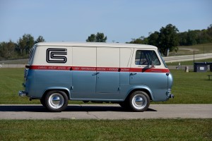 1964 Ford Econline Shelby Van_02